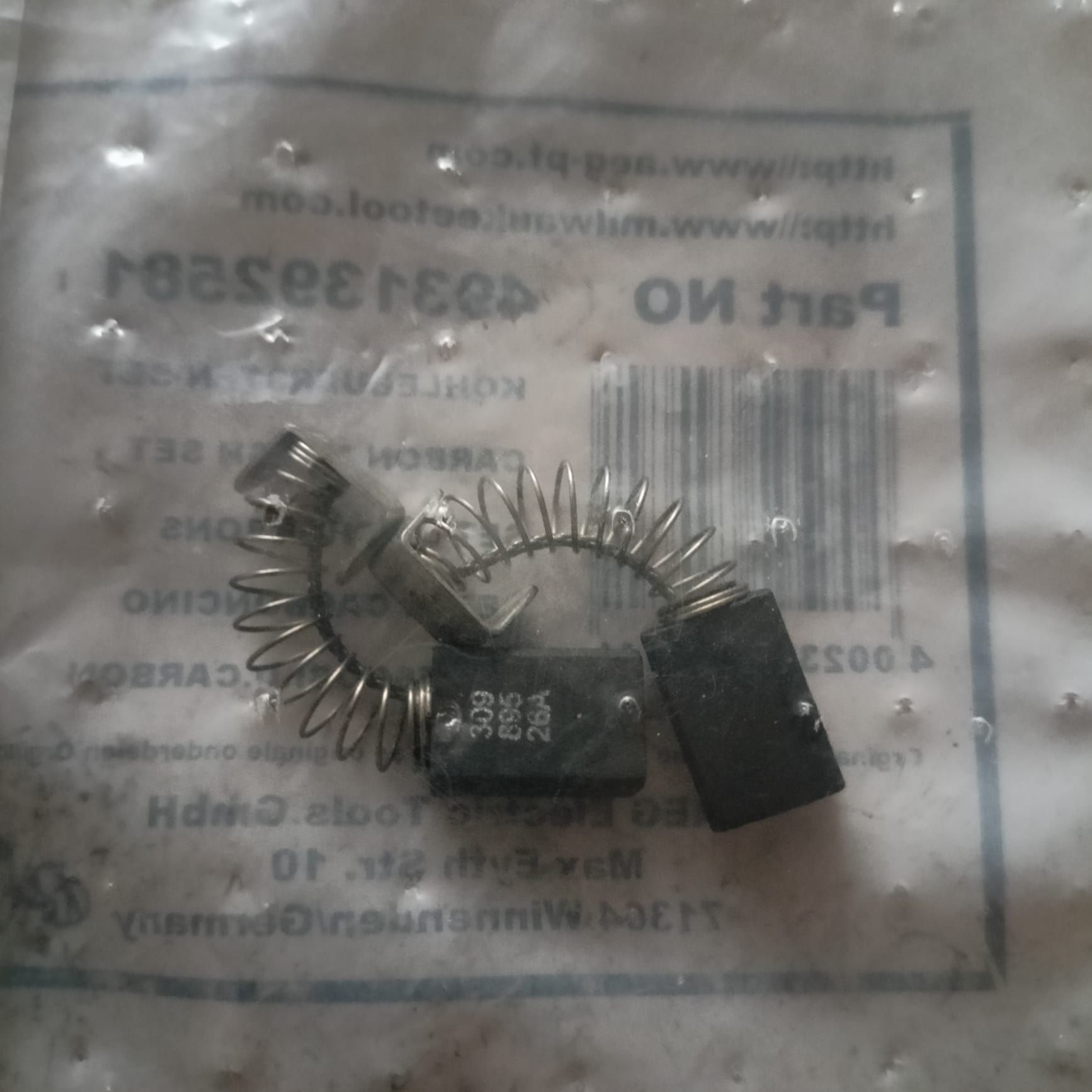 Milwaukee AEG Zestaw Szczotek do Wiertnicy DD2 DS2E160 D2E1