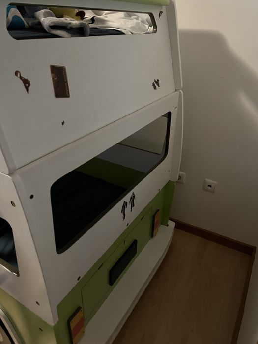 Cama beliche de criança- autocarro