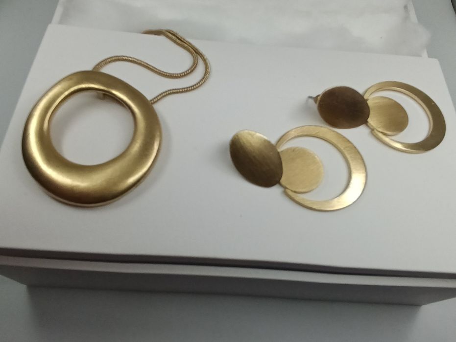 Bijuteria fios novos