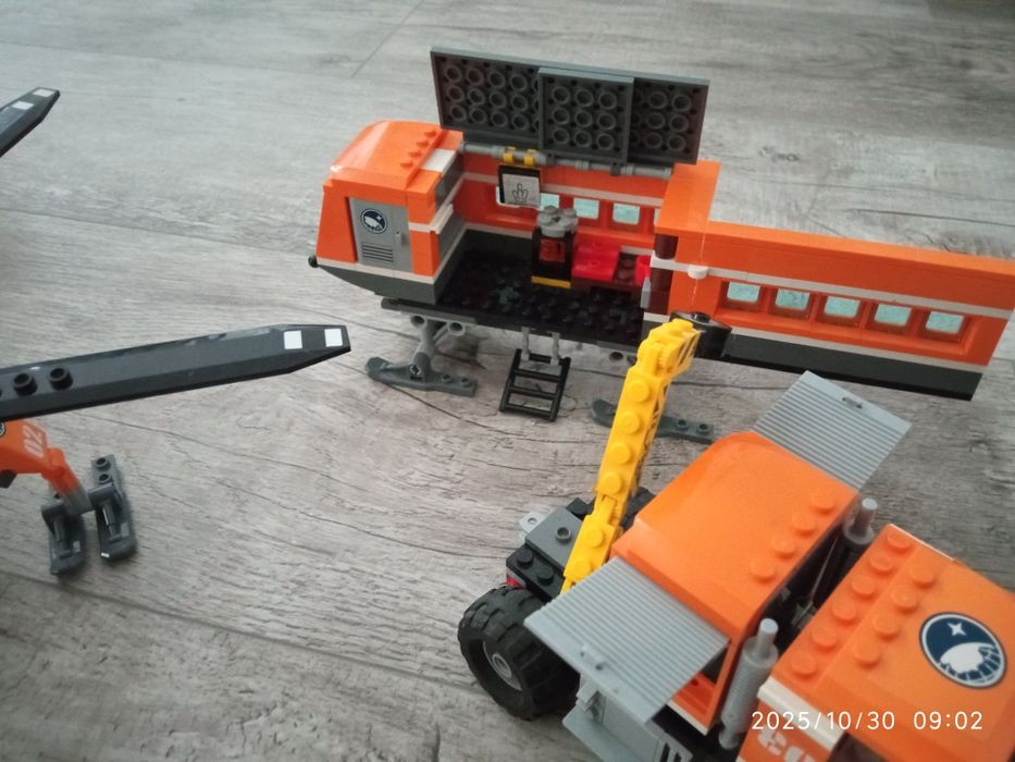 LEGO City 60034 i 60035 Arktyczne centrum i helikopter