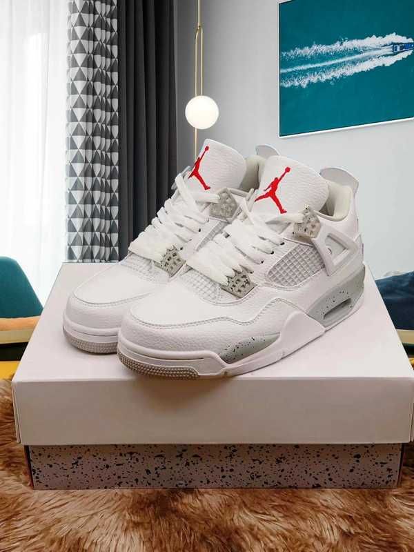 Jordan 4 Retro White Oreo R.42