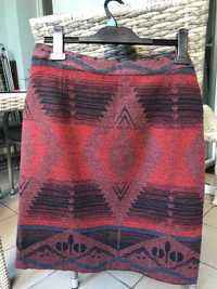 spódnica z ciepłej tkaniny w meksykański wzór