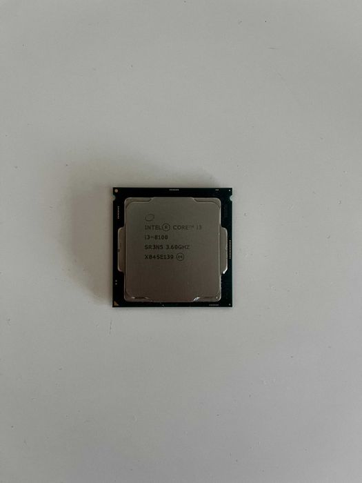 Intel Core i3-8100 – 4 Núcleos / 4 Threads / 3.6GHz