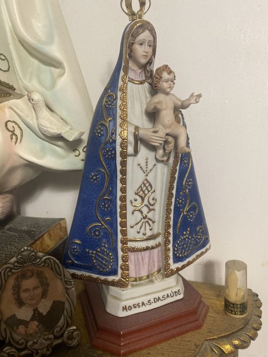 Estatuas religiosas