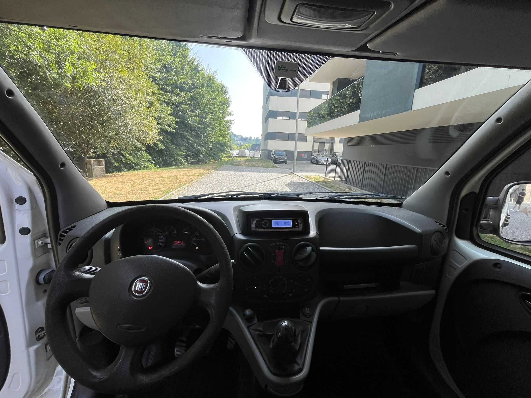 Fiat Doblò Maxi 2009 – 1.3 Multijet Diesel – Branca