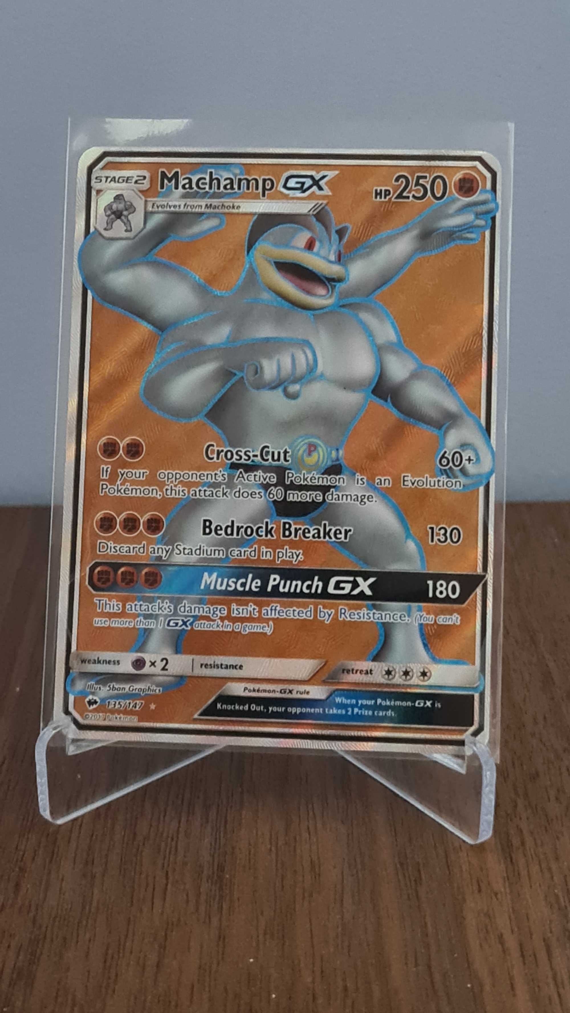 Karta Pokemon TCG: Machamp GX (BUS 135)