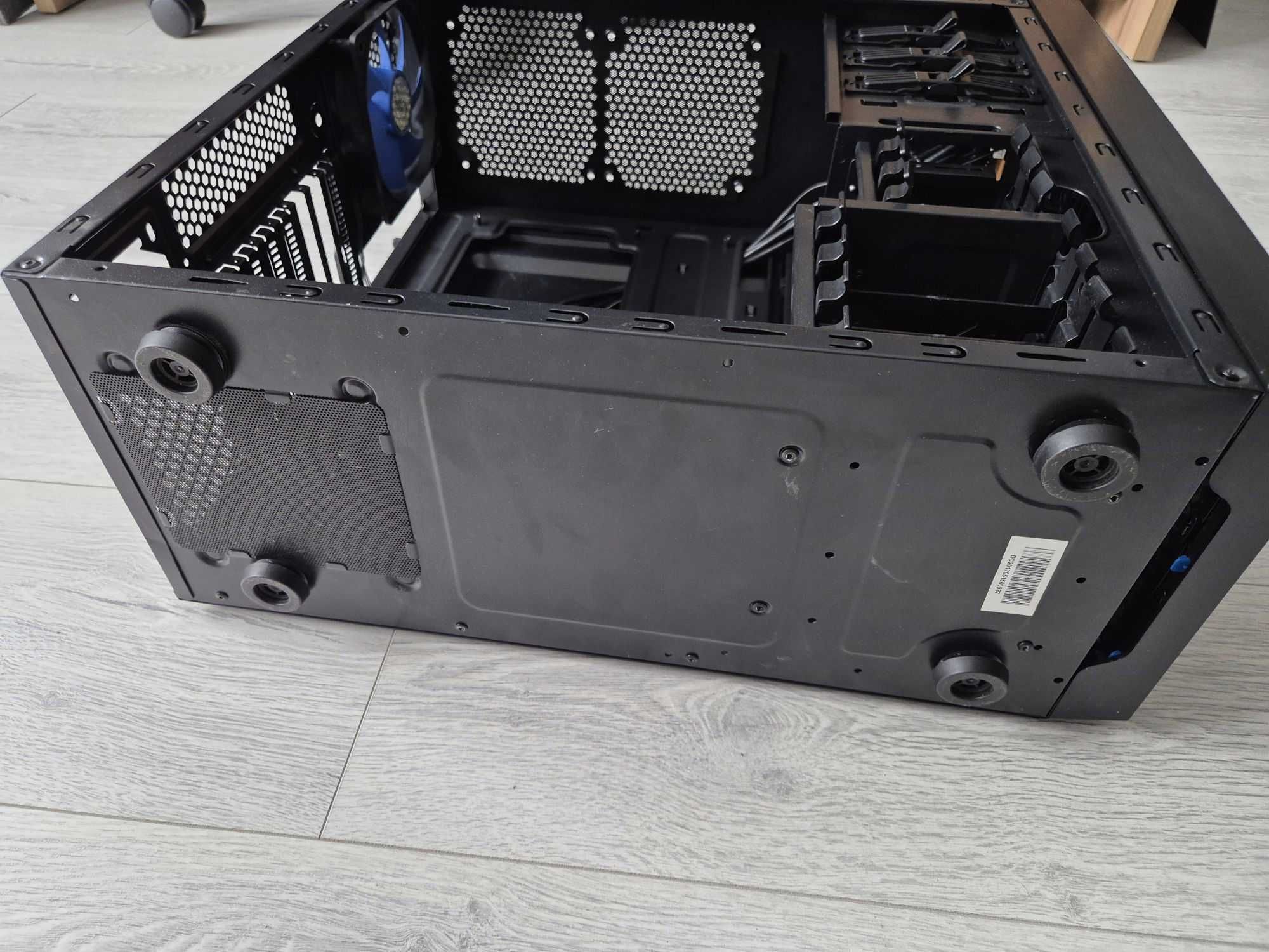 ATX корпус DeepCool TESSERACT. Продув і пилозахист. 4x3.5" HDD. 3x2.5"