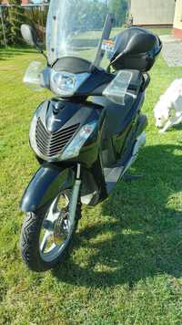 Honda sh 150 SH150i rok.2010 ubezpieczony ,zarejestrowany