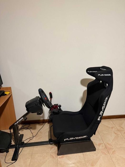 Playseat + simulador + extras (usado poucas vezes)
