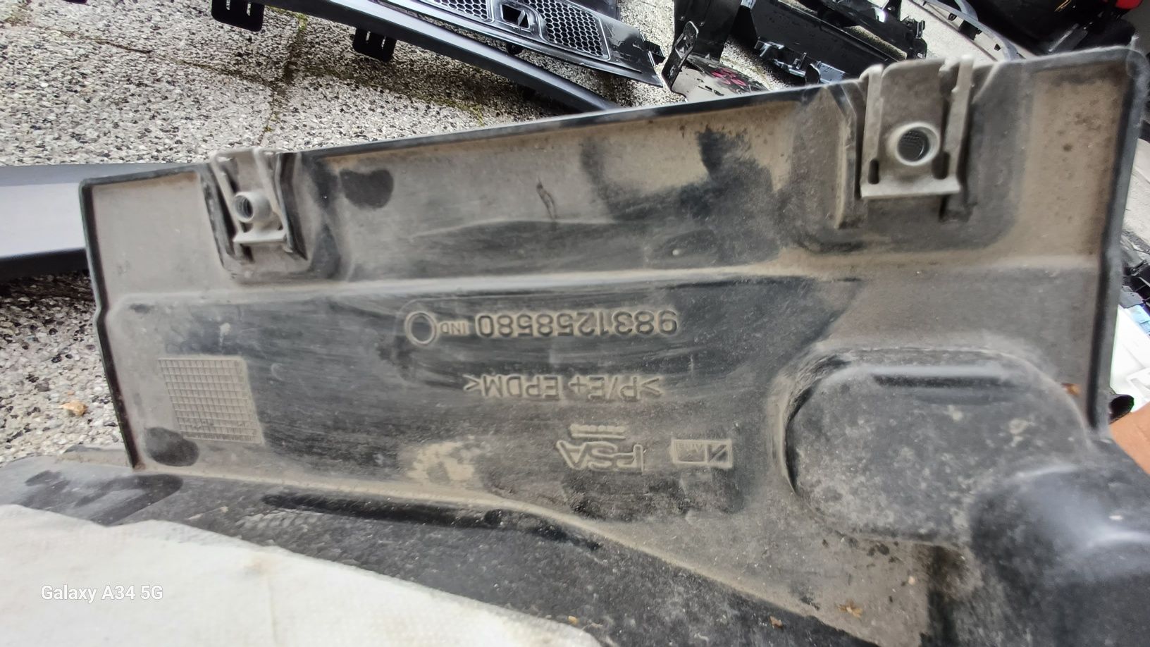 Nadkole przednie citroen C4  E-C4