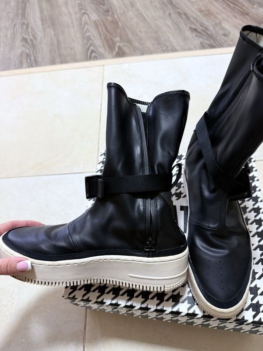 Ботинки,хайтопы,кроссовки nike