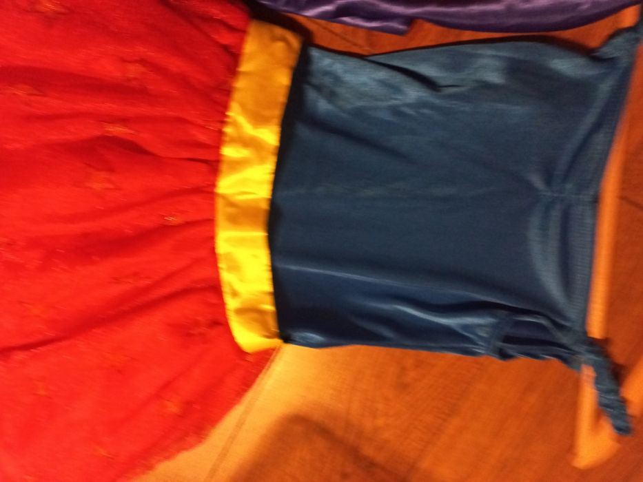 Supermenka strój przebranie kostium dziewczęcy karnawalowy 134