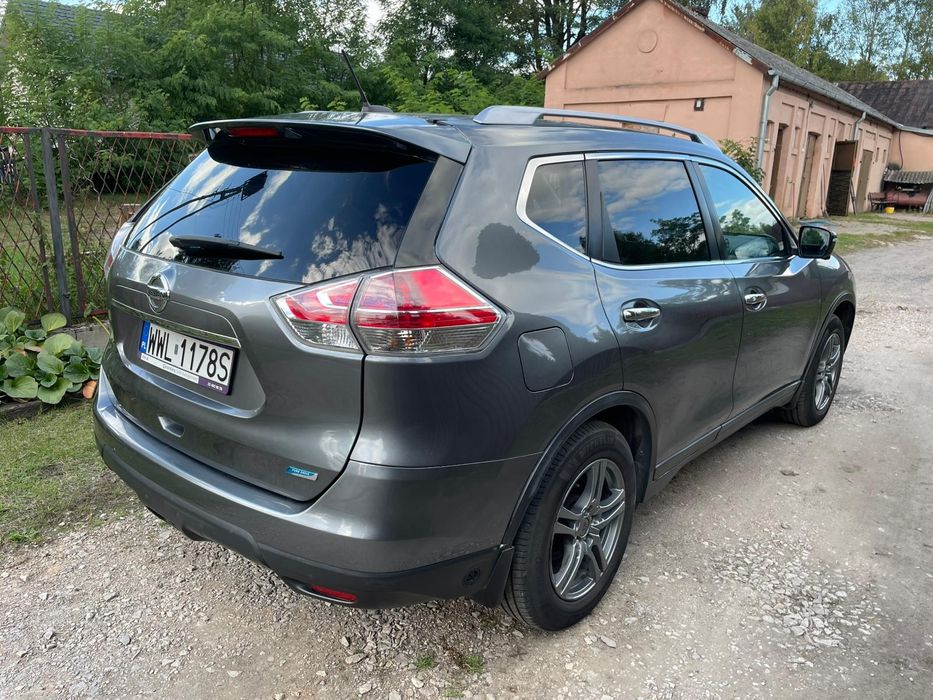 Nissan Rouge Xtrail 2.5 LPG Kamery 360