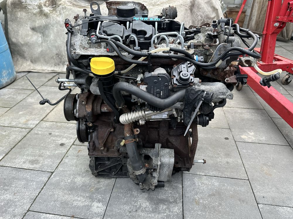 Двигун Мотор Двигатель 2.0 DCI M9R Трафік Renault Trafik Opel Vivaro