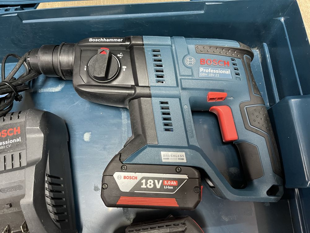 Bosch GBH 18V-21 / безщітковий перфоратор Бош 18V, комплект
