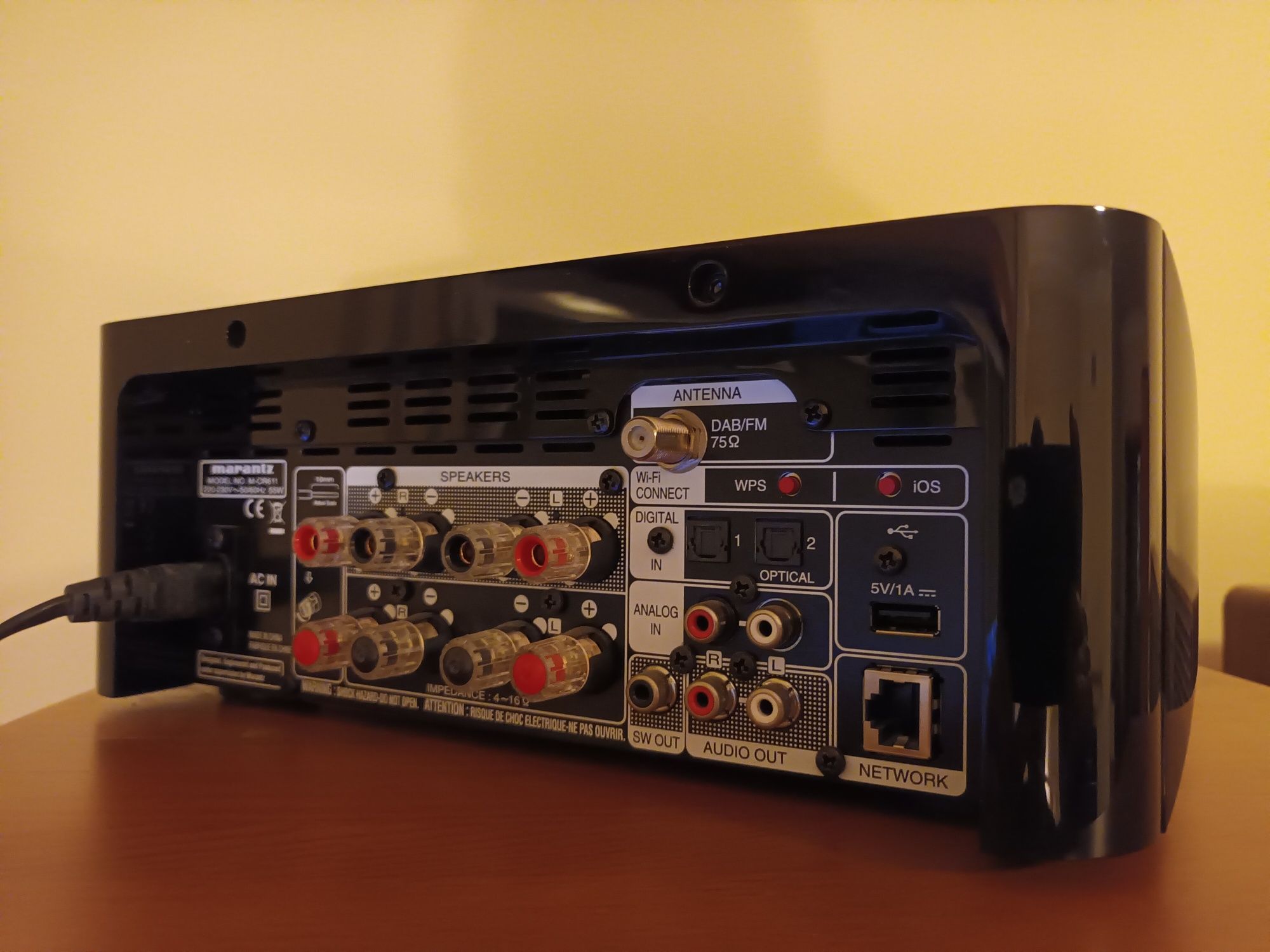 Receicer CD Marantz M-CR611