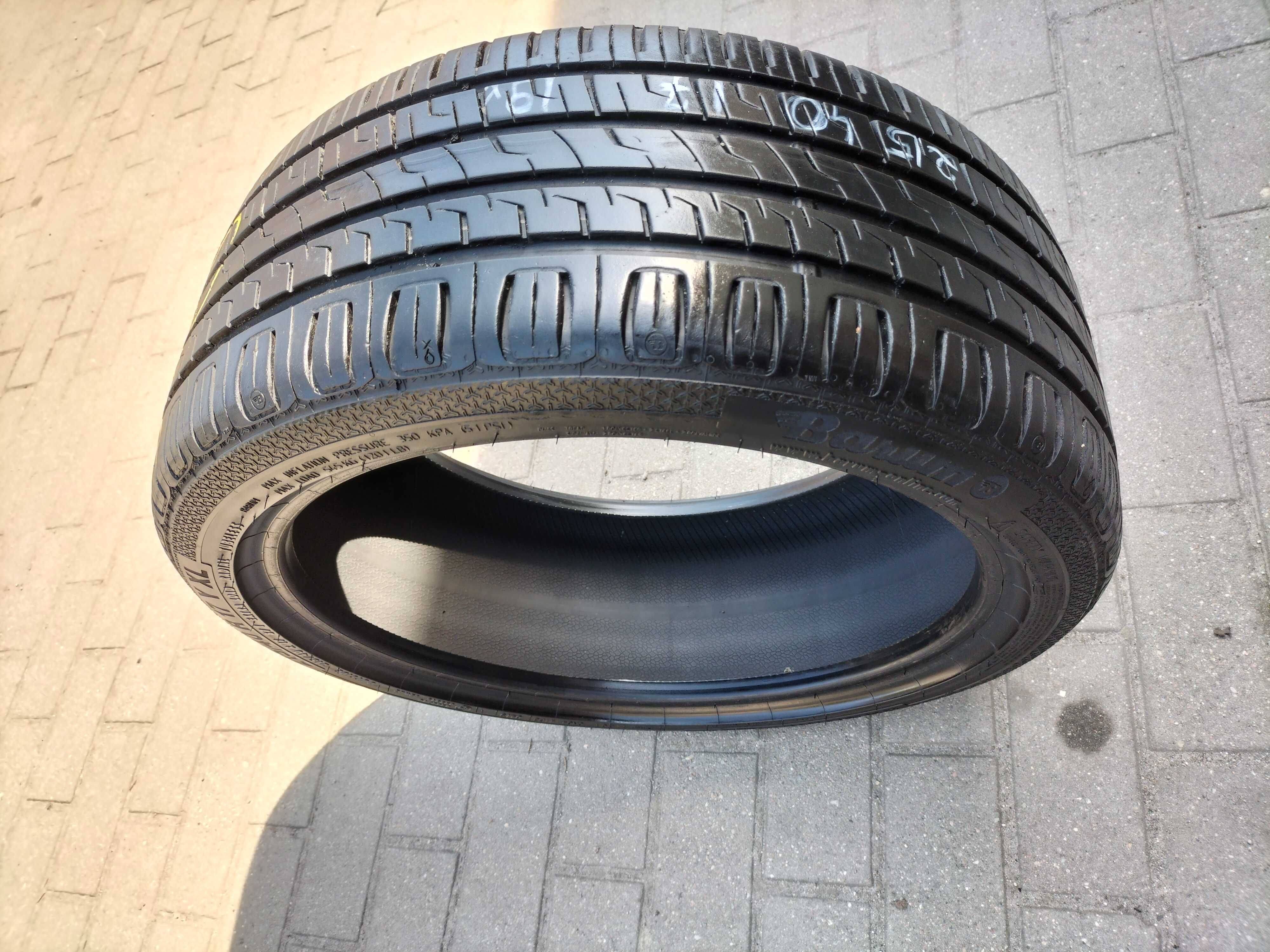 Opona letnia 215/40 r17 Barum Brawuris 3 HM  1szt.