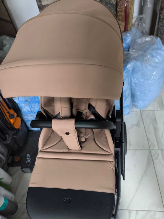 Коляска універсальна CARRELLO Alfa CRL-6522 (2in1) Honey Beige /1/