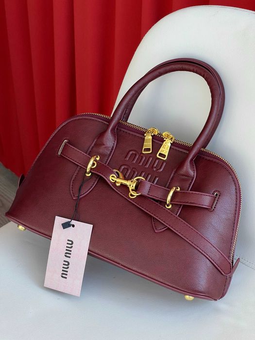 Сумка Miu Miu Aventure Nappa Leather medium size коричнева миу миу