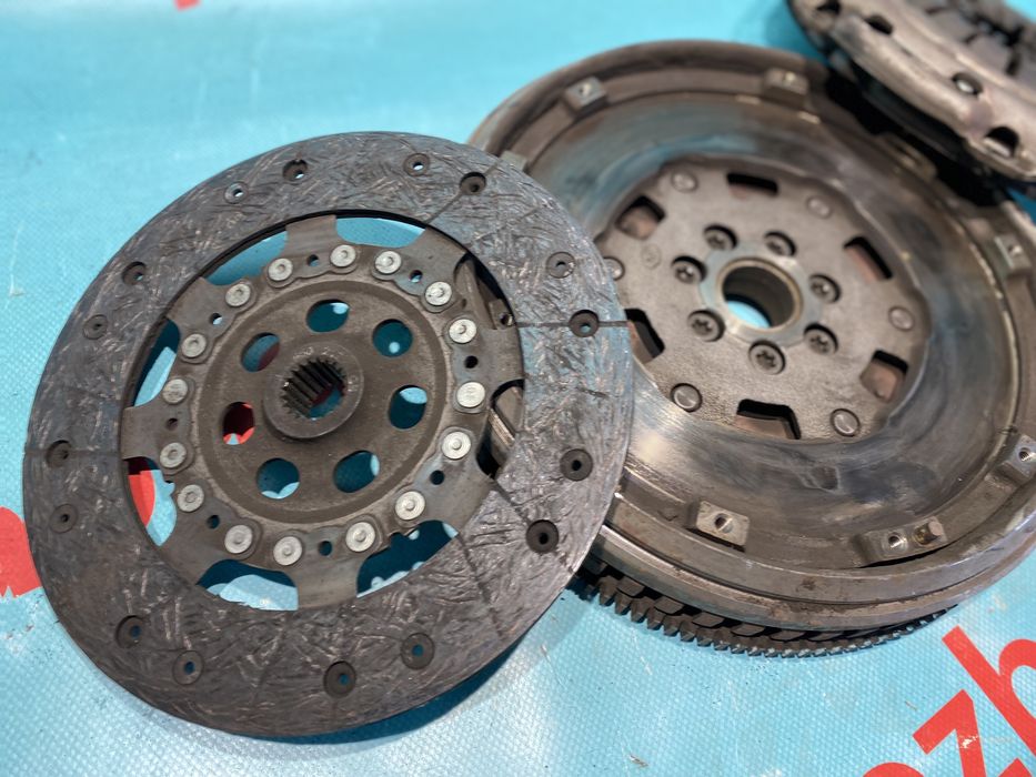 Маховик депфер Qashqai j10 1.5 K9K щеплення megane scenic 3