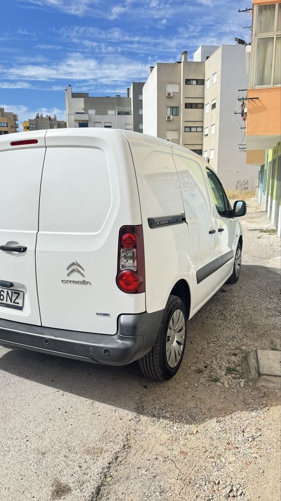 Citroen berlingo automatica de 2017
