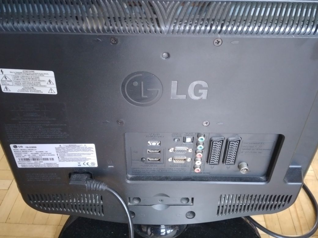 Telewizor LG 19LG3050