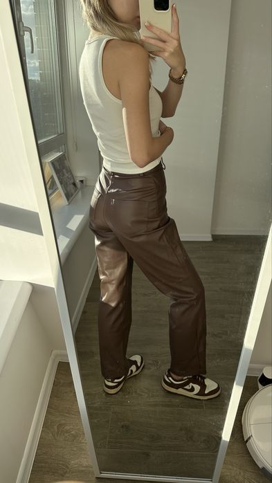 Коричневі шкіряні штани від 19 \ nineteen store