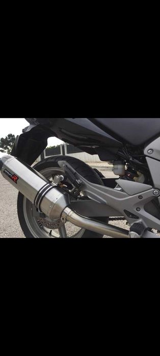 Honda CBF 1000 completa