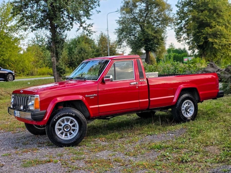 Jeep Comanche 4x4 LONG Cherokee Pickup Kamera Cofania