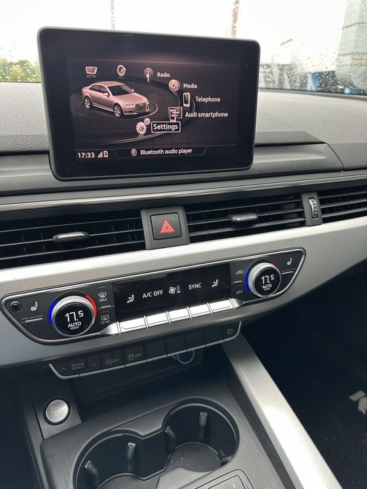 Продам Ауді А4 2017 рік