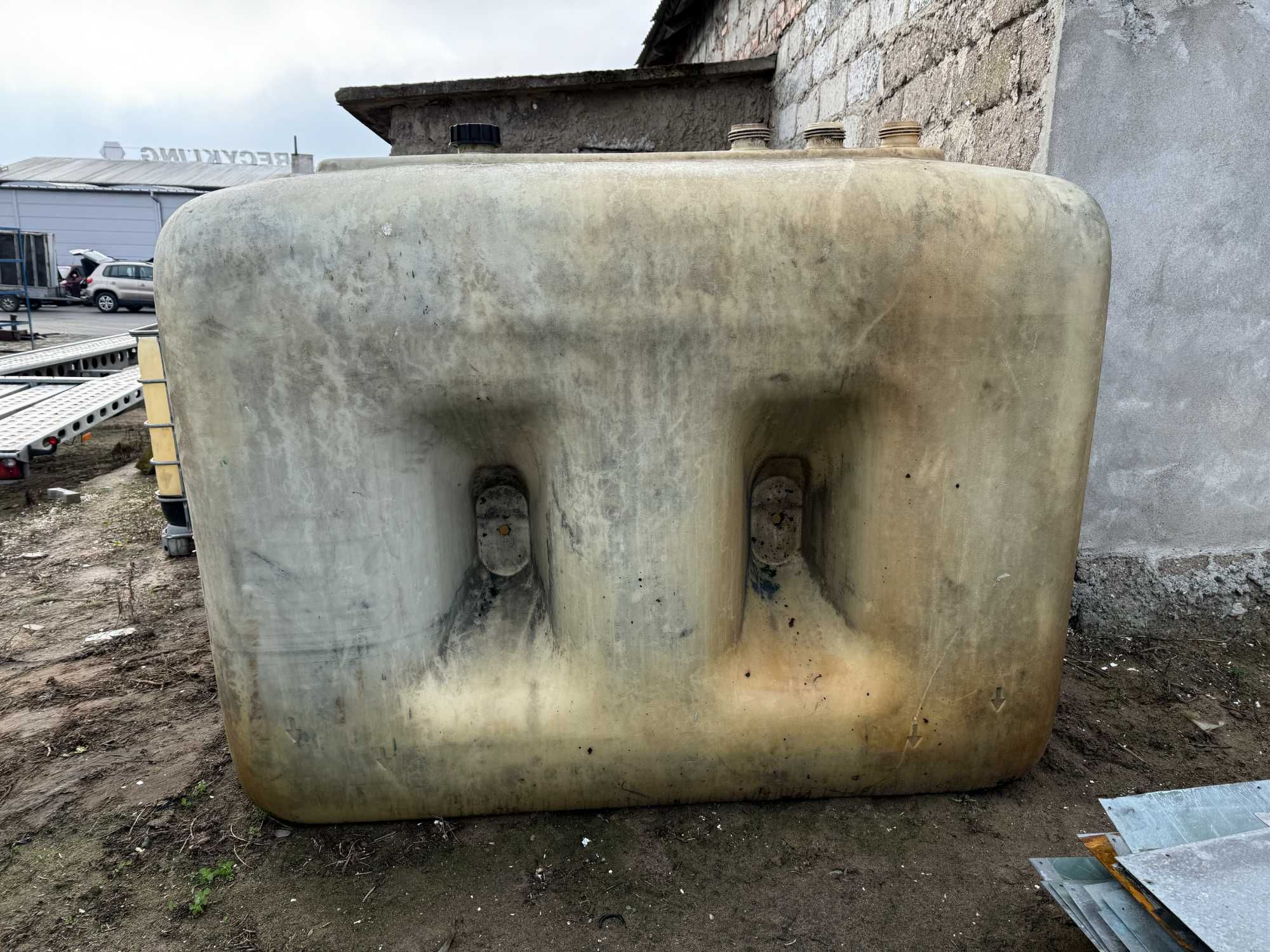 Zbiornik Mauzer Roth 2000L olej paliwo ropę