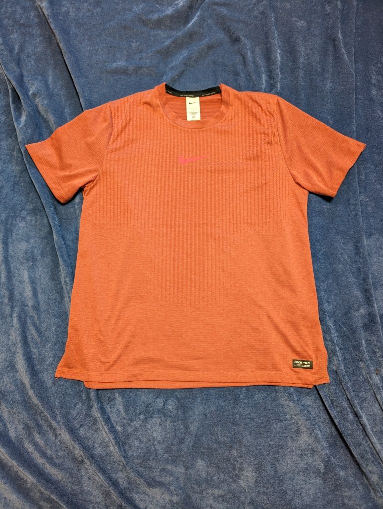 Nike dri-fit adv tee orange футболка розмір Л