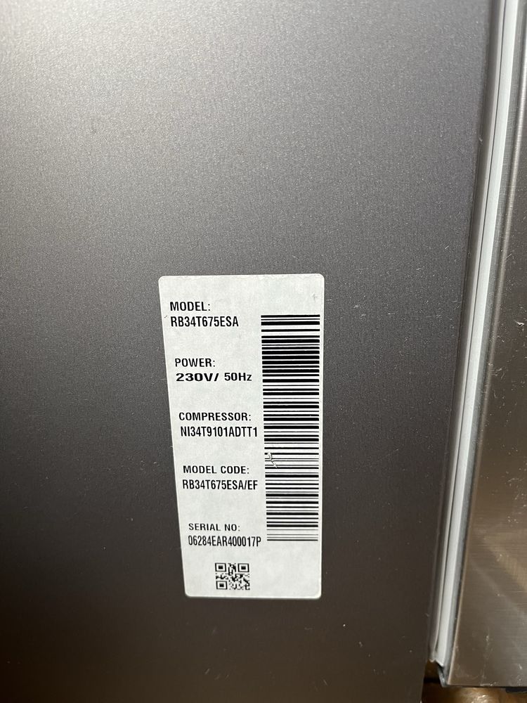 Lodówka Samsung RB34T675ESA