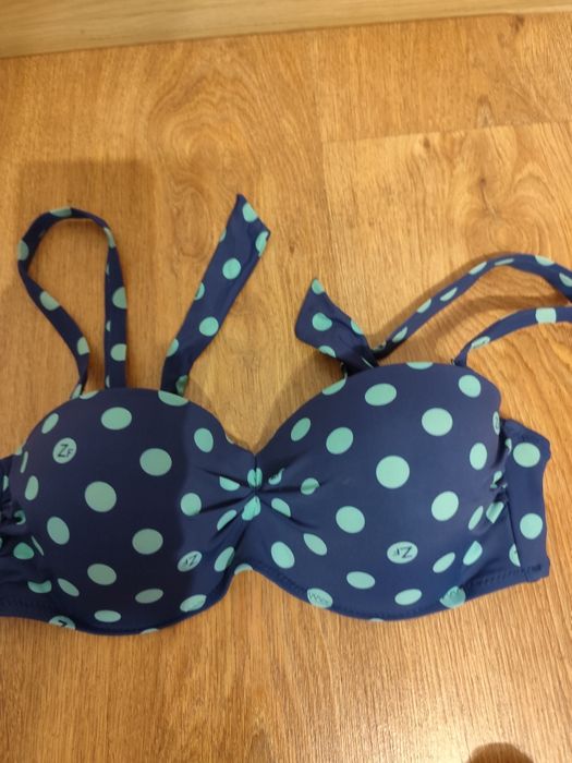 Strój kąpielowy rozmiar 42 stan idealny