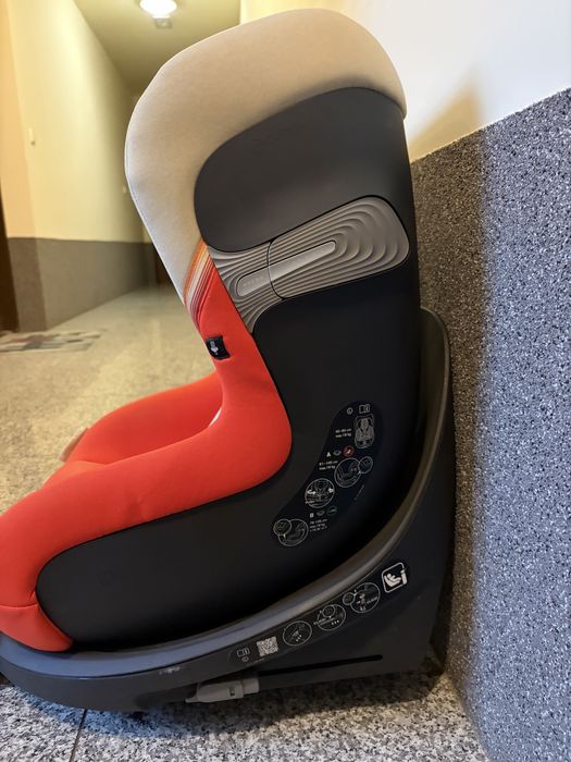 Cybex Sirona SX2 I-Size Fotelik samochodowy z bazą