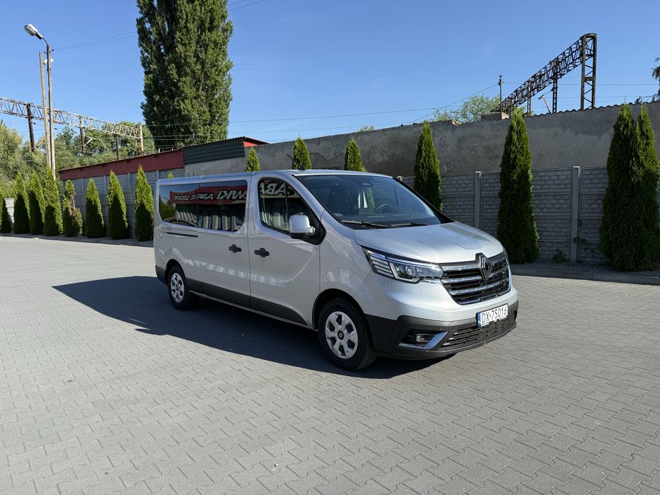 Renault Trafic 9-osobowy