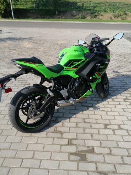 Kawasaki 650 Ninja