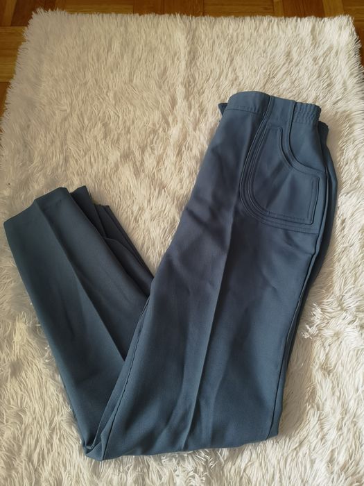 Spodnie materiałowe z kantem wysoki stan