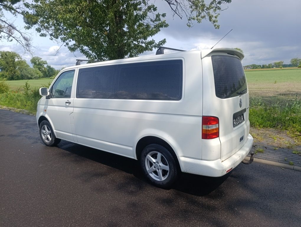 VW T5 Caravelle 9 osób long