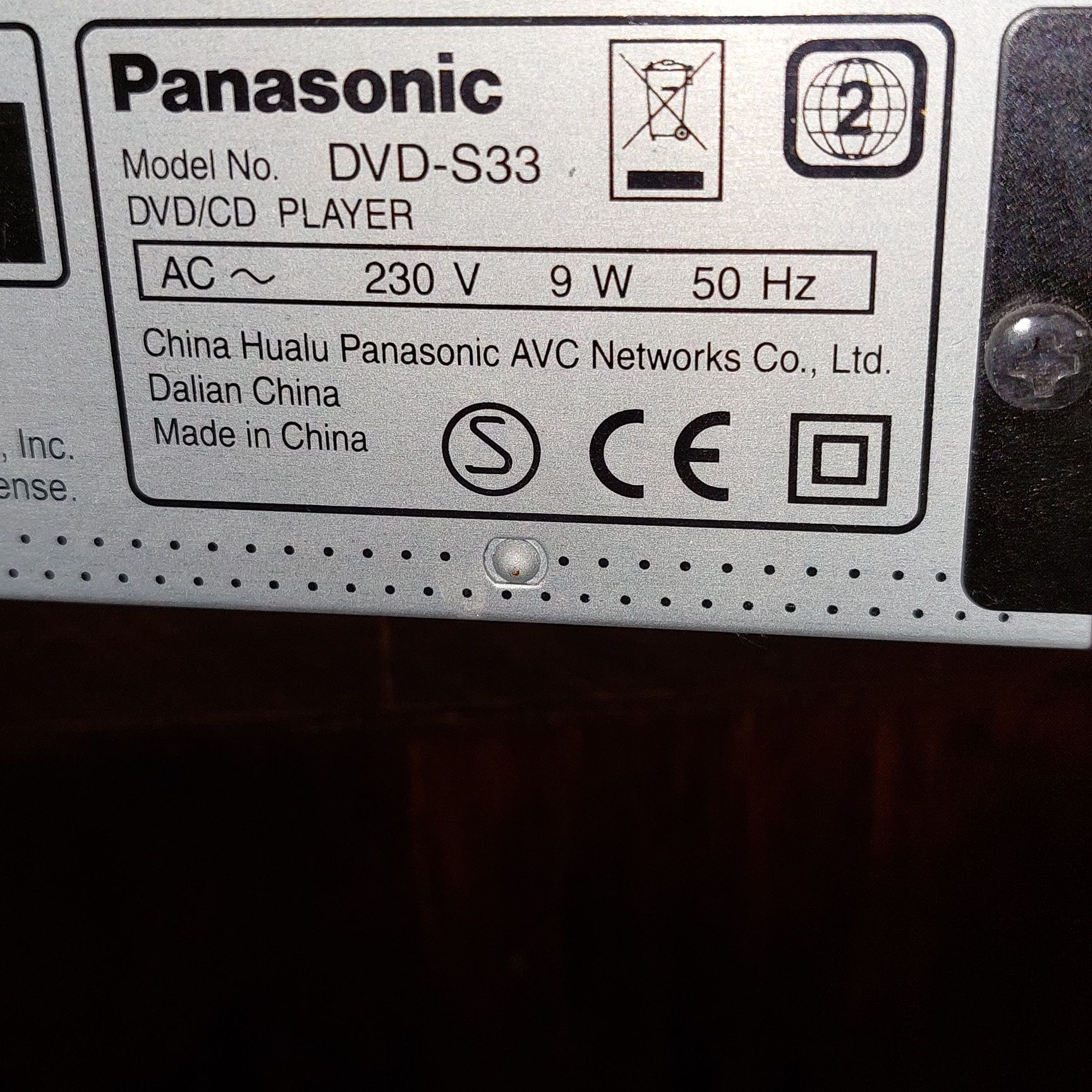 Dvd Panasonic S33 + pilot+kable