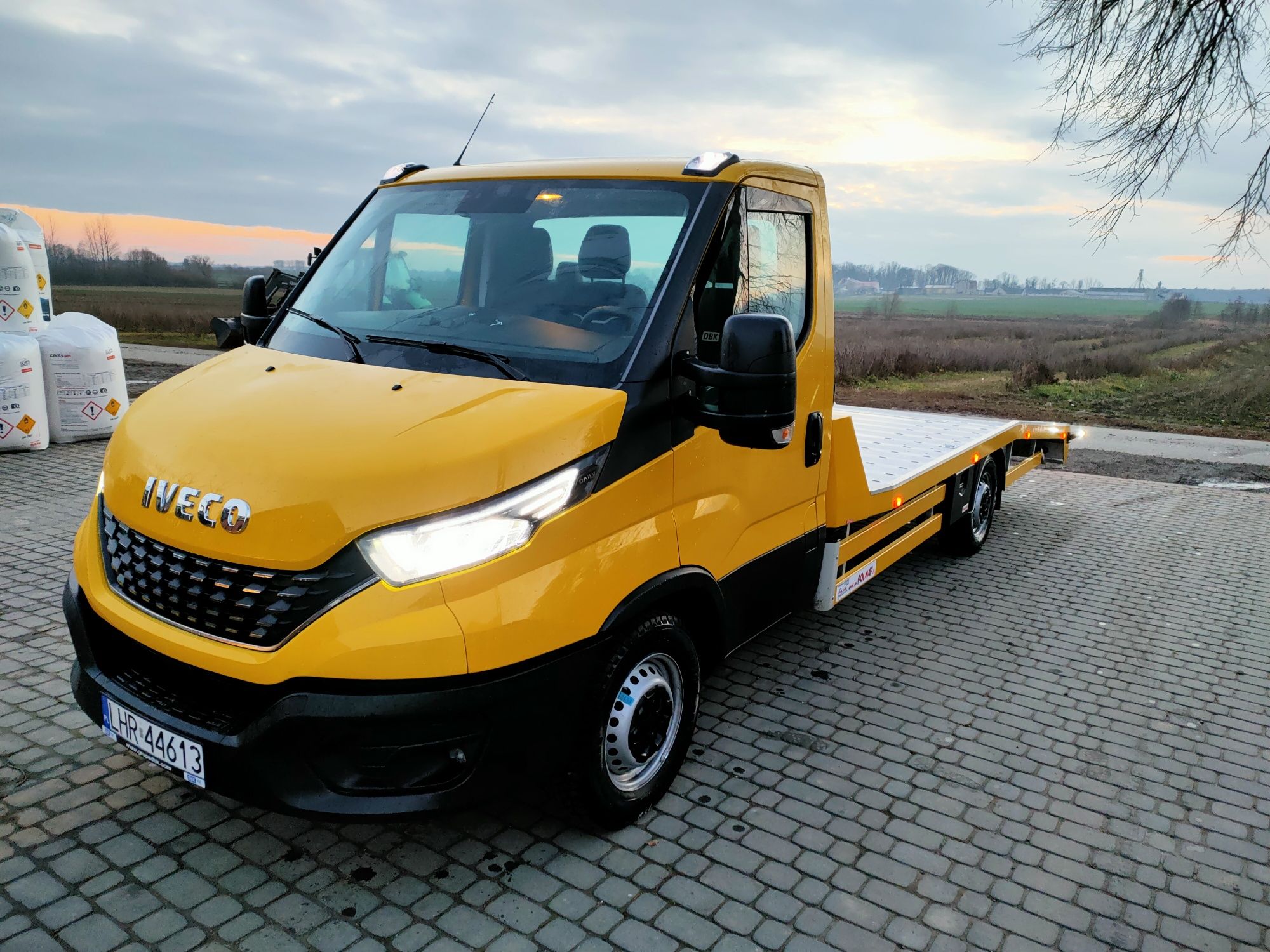 Wynajem wypożyczalnia laweta autolaweta Iveco Daily 3.0 kat. B,  E-TOL