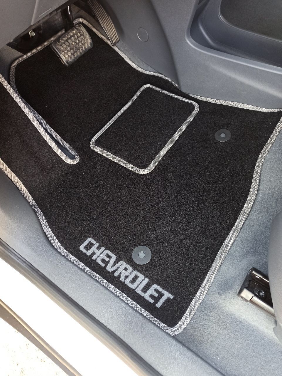 Автокилимки в наявності Chevrolet Bolt  Volt
Chevrolet Bo