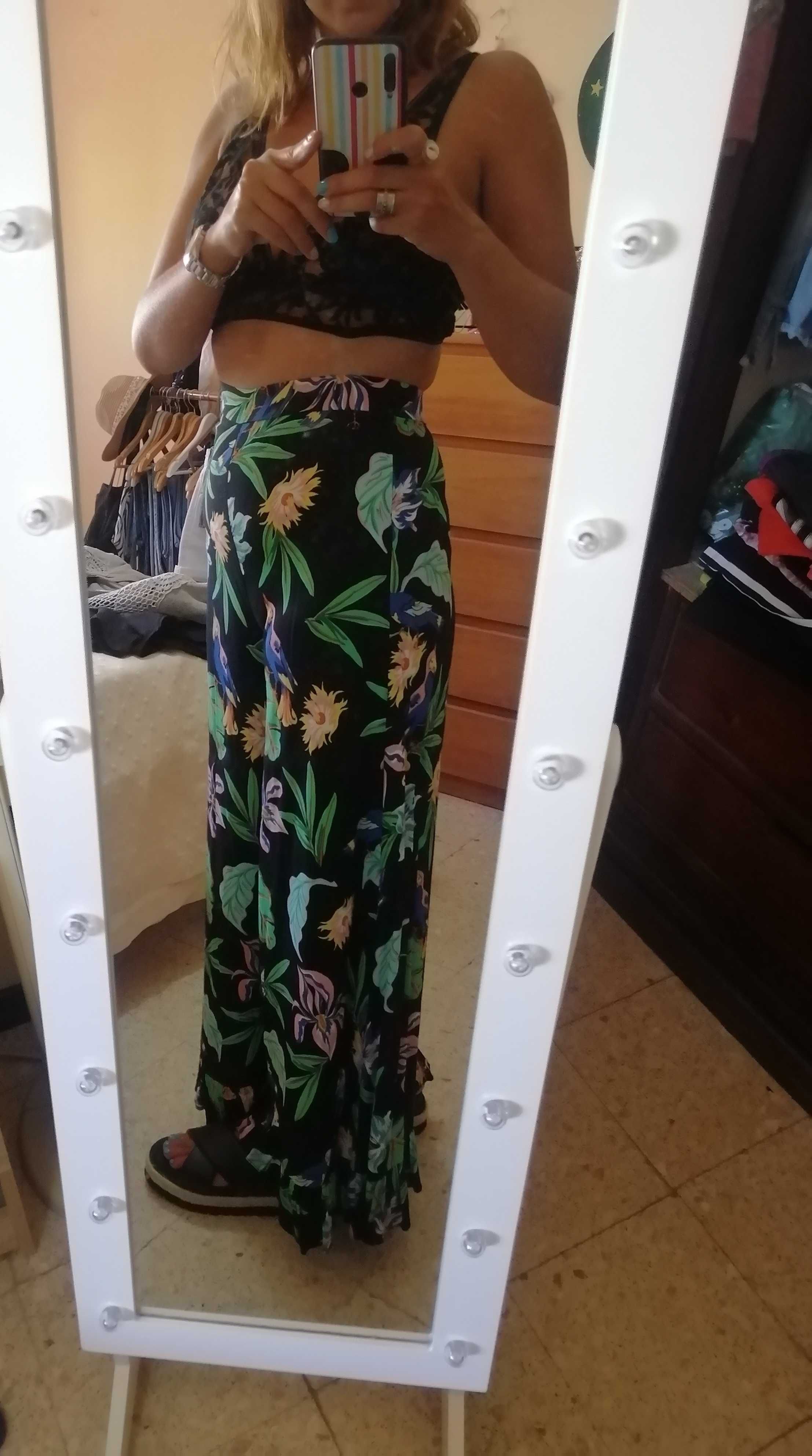 Pantalonas tropicais zara