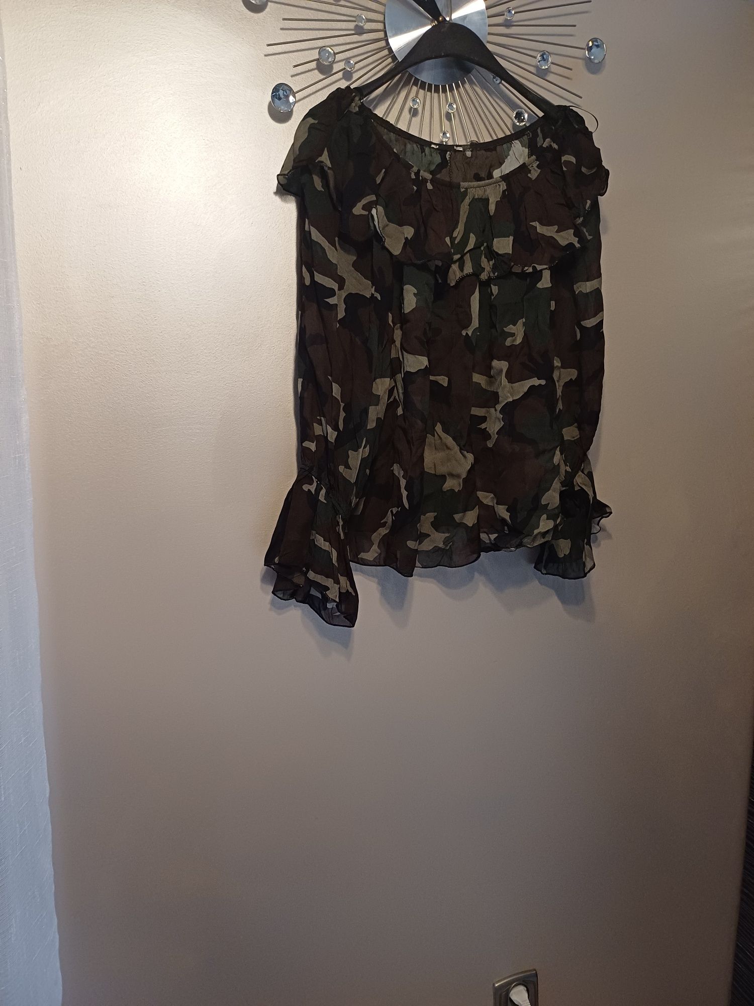 Bluzka XL moro falbanki stan bdb