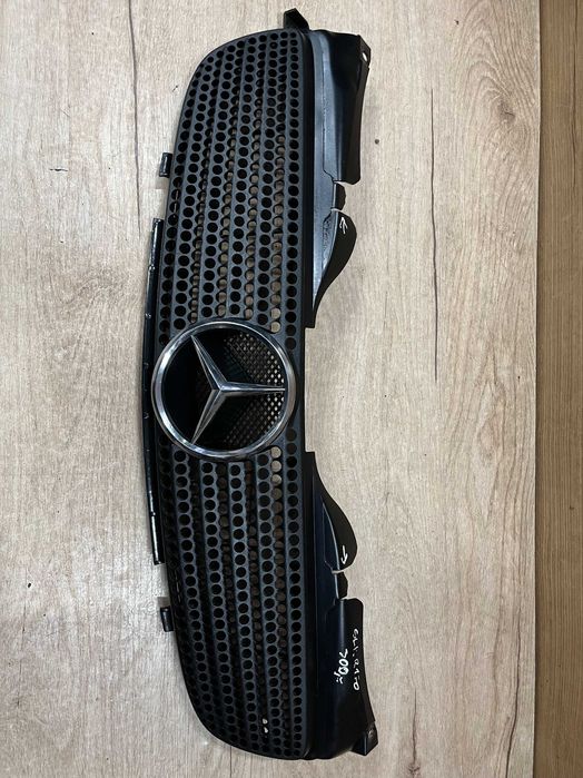 Grill atrapa zderzaka Mercedes SLK R170