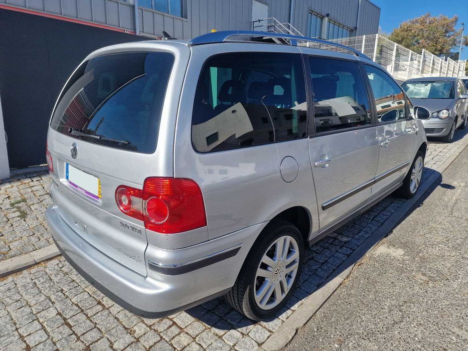 VW Sharan 2.0 TDi
