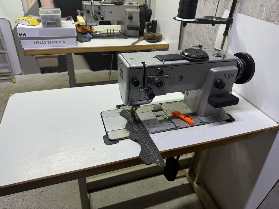 Maszyna do szycia Durkopp Adler 767