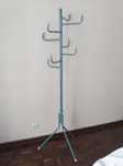 Bengaleiro azul em metal