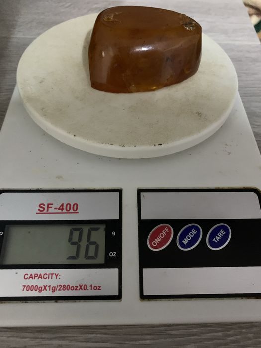 Янтар натуральний, продам пишіть.