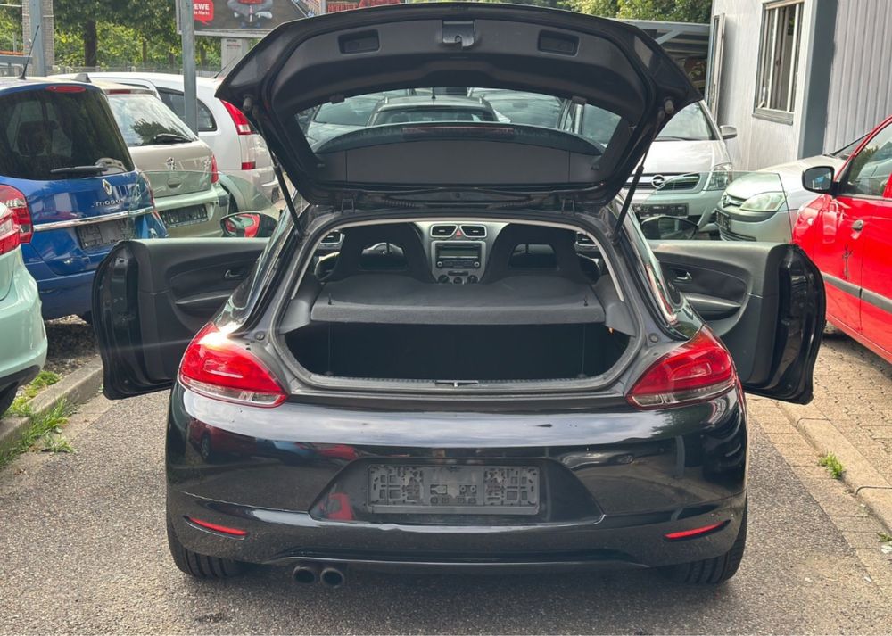 Volkswagen Scirocco 1.4 TSI, caixa manual de 6 velocidades